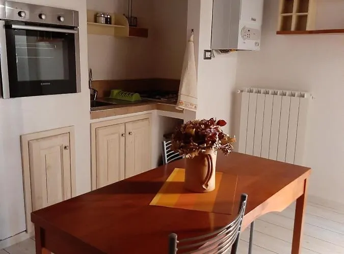 Il Teatro Alloggi تيرني