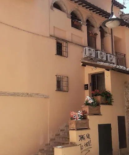 شقة Il Teatro Alloggi تيرني